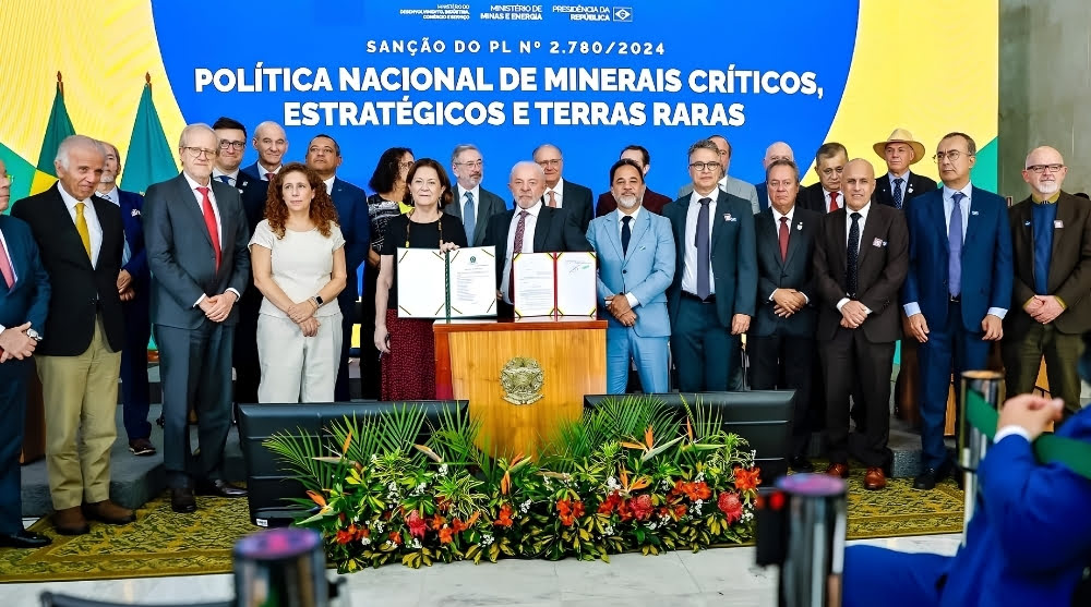 Governo cria conselho para controlar setor de minerais críticos